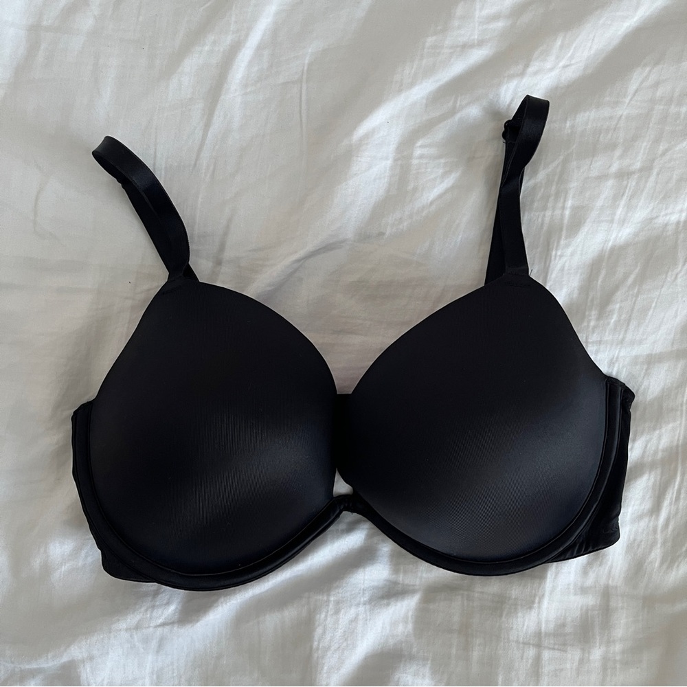 NWOT PINK victoria secret - extreme push-up bra